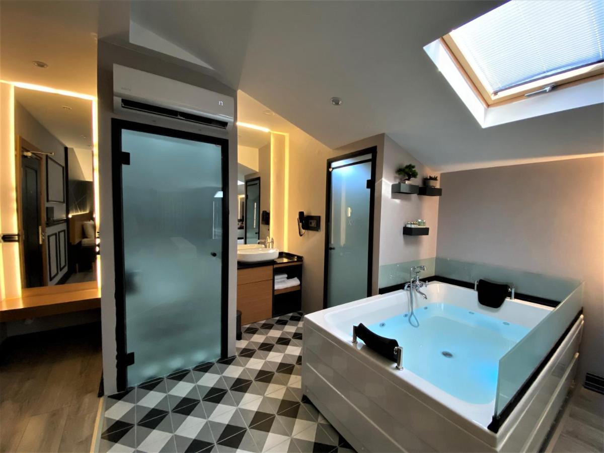 Confores Hotel Istanbul Ngoại thất bức ảnh