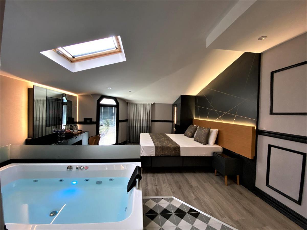 Confores Hotel Istanbul Ngoại thất bức ảnh