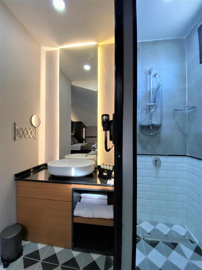 Confores Hotel Istanbul Ngoại thất bức ảnh